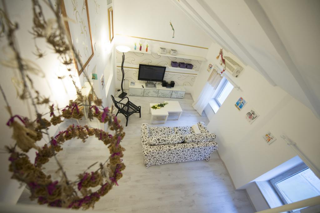 Apartments Mandarina Mali Losinj Room photo